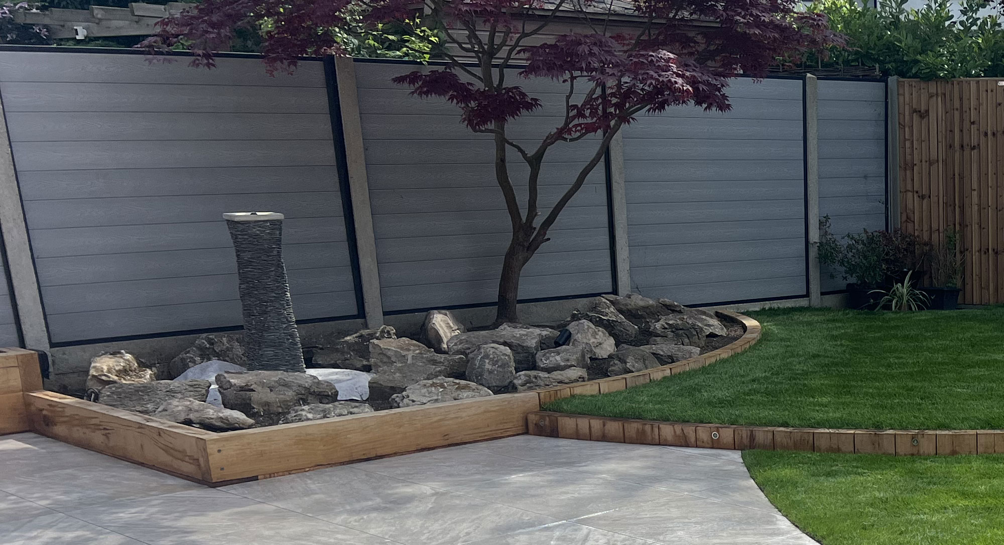 Garden water feature